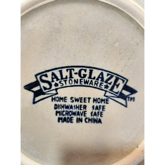 Salt Glaze Stoneware Home Sweet Home Round 9" Casserole DIsh With Lid - Picture 9 of 15